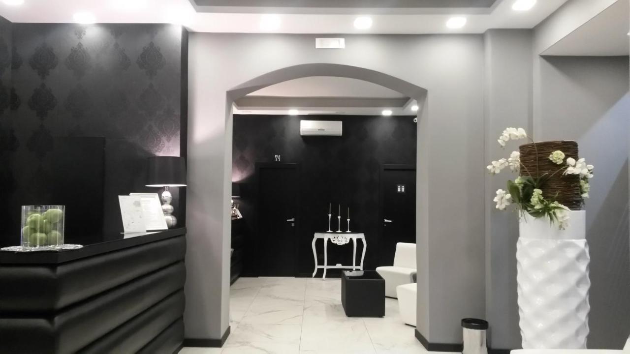 קאסרטה Sweet Central Hotel מראה חיצוני תמונה