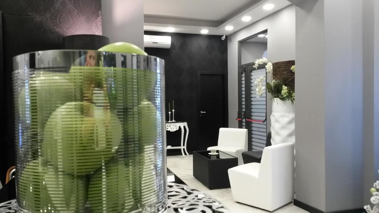 קאסרטה Sweet Central Hotel מראה חיצוני תמונה