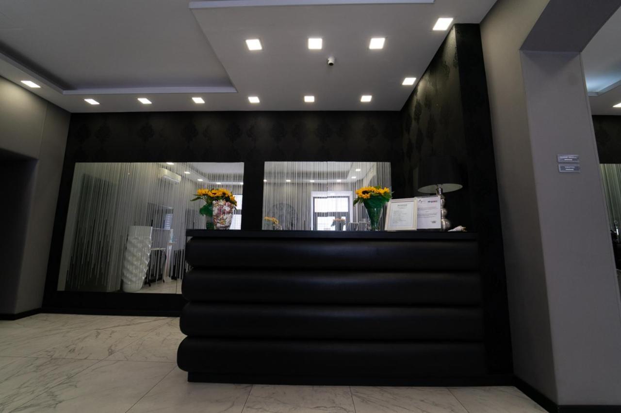 קאסרטה Sweet Central Hotel מראה חיצוני תמונה