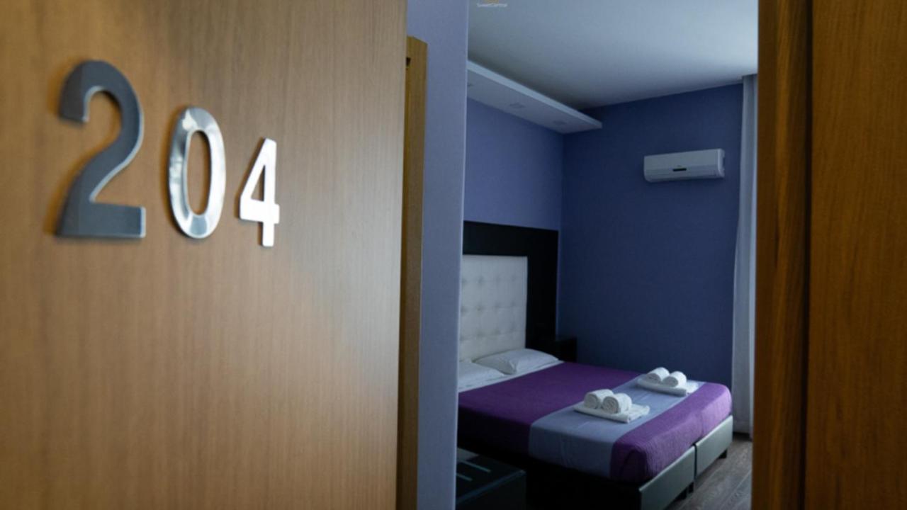 קאסרטה Sweet Central Hotel מראה חיצוני תמונה