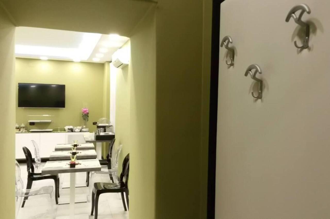 קאסרטה Sweet Central Hotel מראה חיצוני תמונה